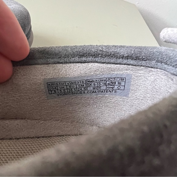 VONIC Kristi Suede Slip On Women's Shoes Size 7.5 - Picture 6 of 6